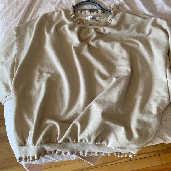 Longs sleeved sweater - Picture 4 of 4